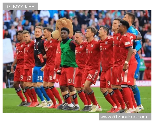 拜仁慕尼黑与马德里竞技激战正酣谁能在欧冠赛场笑到最后